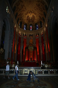 IMG_4440 Inside Saint Anne Church