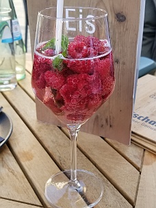 20180922_142142 Karen's Drink At Marienplatz