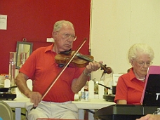 P1020672 John And Lillian Fiddle at The Schaghticoke Fair