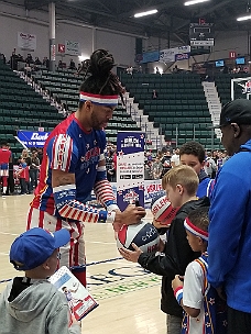 20200211_203839 February Harlem Globetrotters Glens Falls